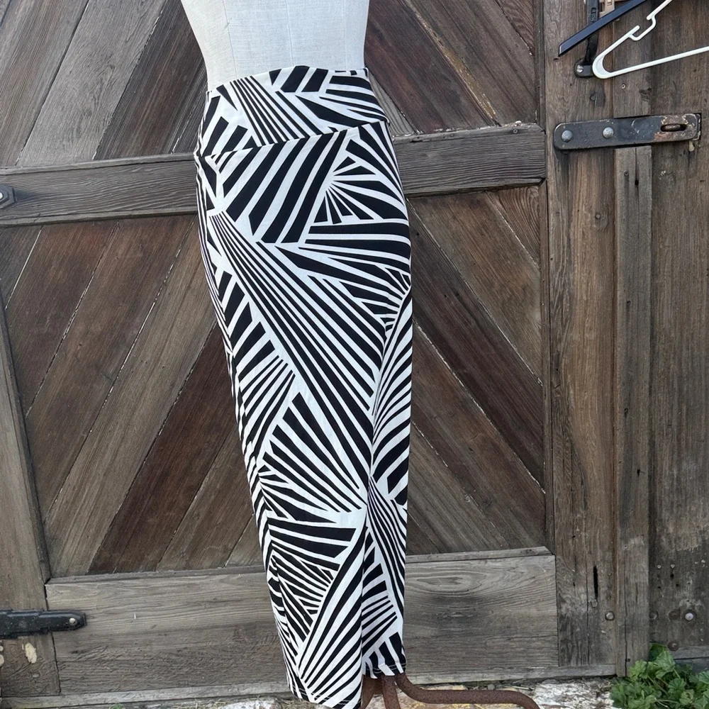 Banjul Monochrome Geometric Pencil Maxi Skirt S - Picture 1 of 6